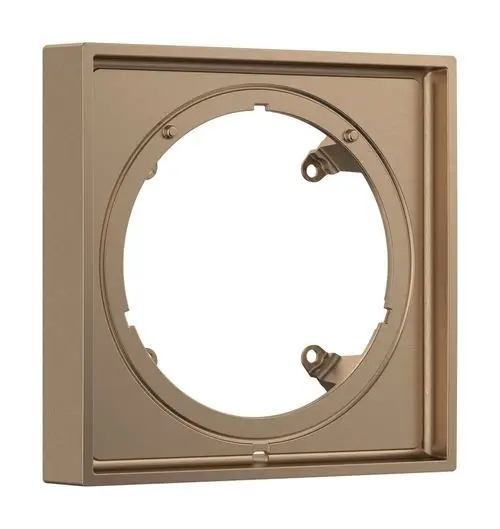 Eckige Rosette aus Metall in brushed Bronze, geeignet zur Verlängerung von Armaturen oder Rohren. Produkt von Hansgrohe, rundes Ausschnittdesign für einfache Installation.